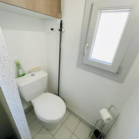 Avec Piscine, Tennis, Clim, Parking Et Wifi Au Cap D'agde - Fr-1-723-118